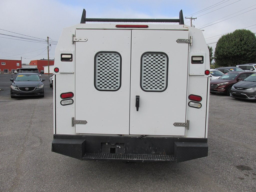 2006 GMC Savana Image 5
