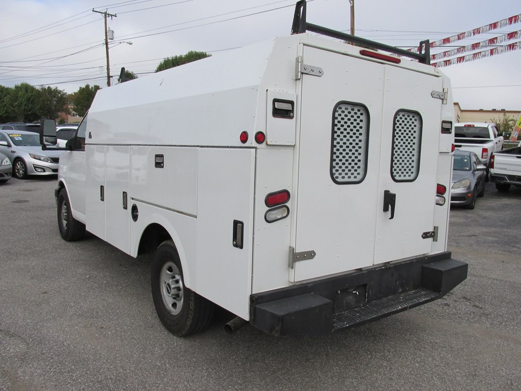 2006 GMC Savana Image 6