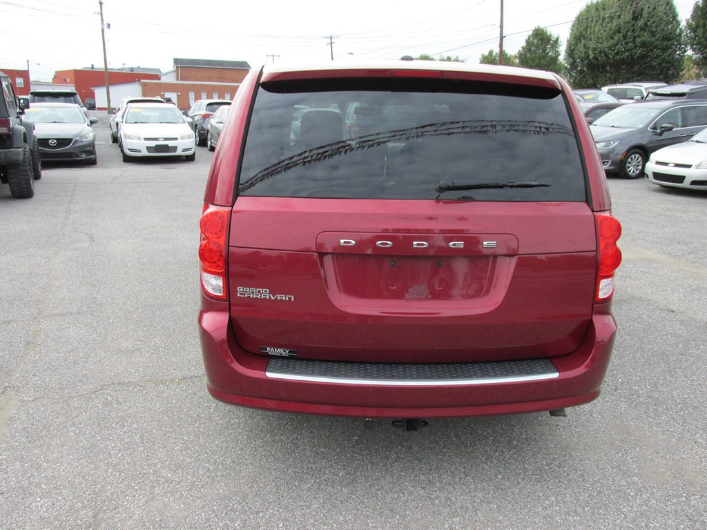 2016 Dodge Grand Caravan Image 6