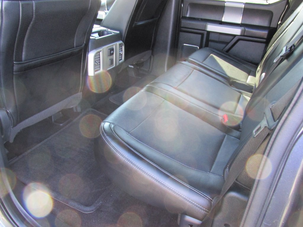 2015 Ford F-150 Image 10