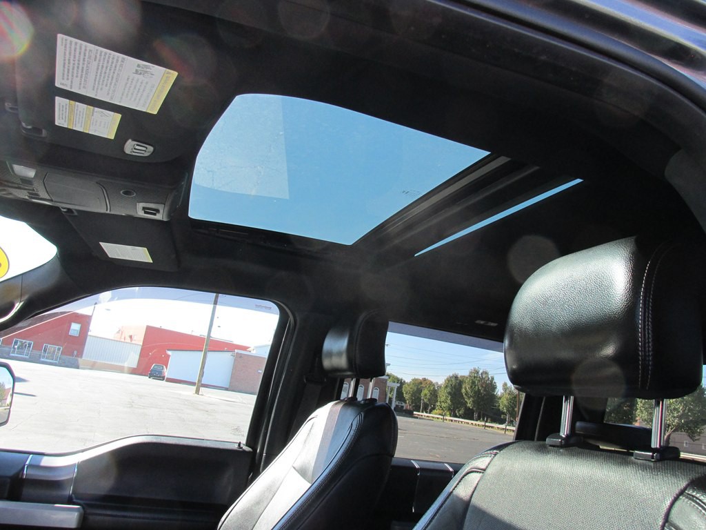 2015 Ford F-150 Image 11