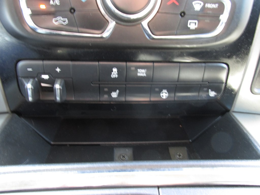 2016 RAM 1500 Image 13