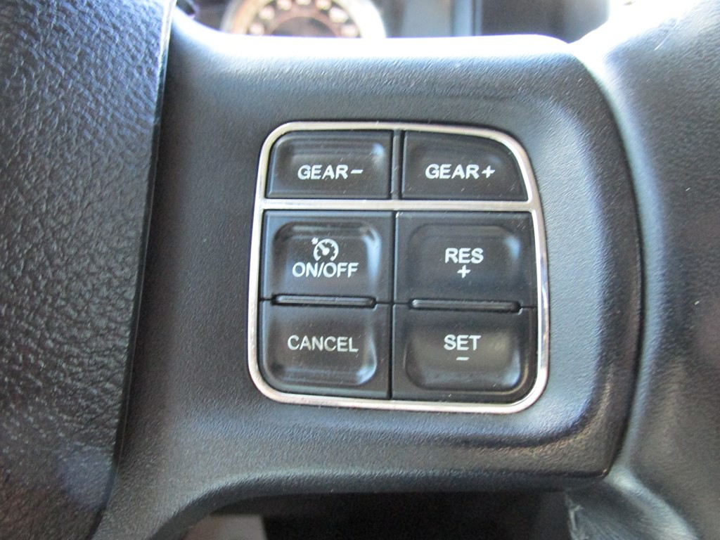 2016 RAM 1500 Image 16