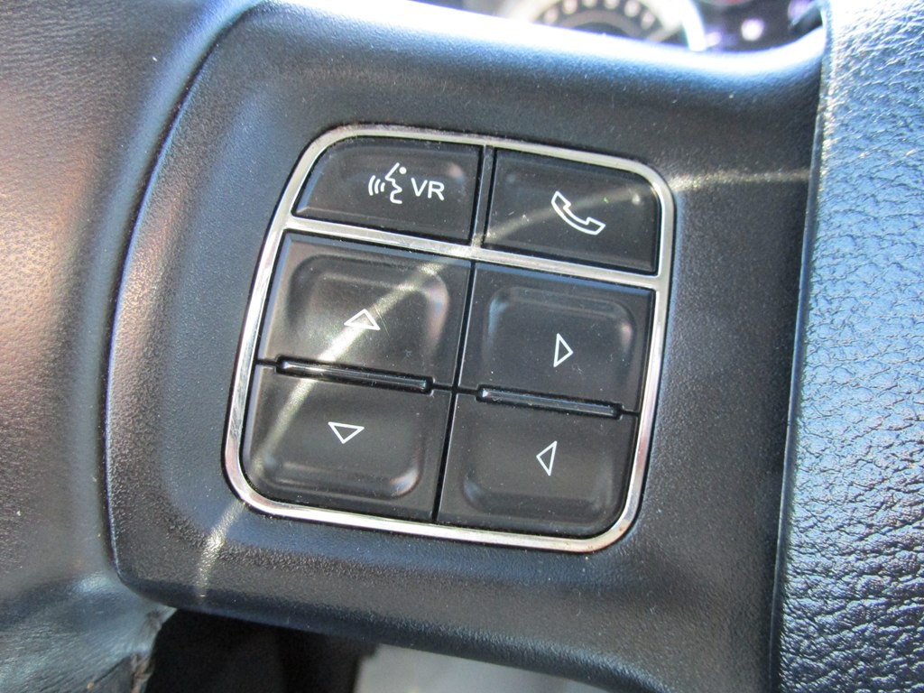 2016 RAM 1500 Image 17
