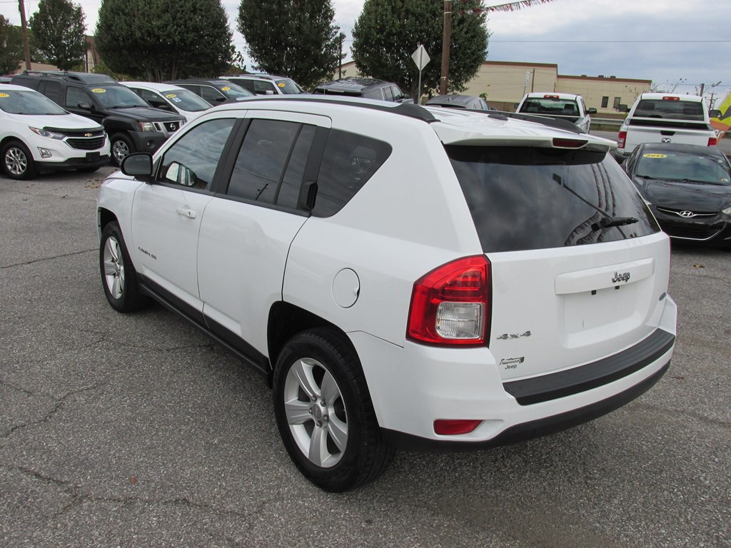 2012 Jeep Compass Image 6