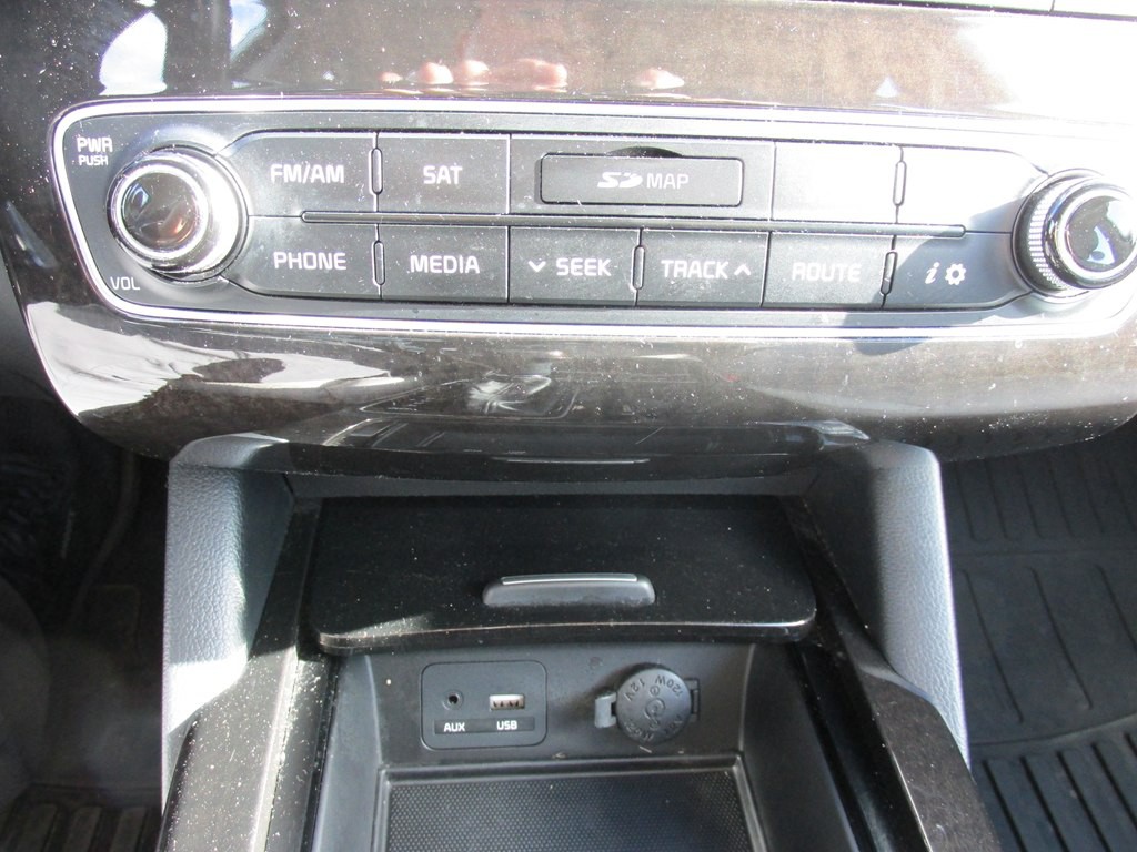 2016 Kia Cadenza Image 13