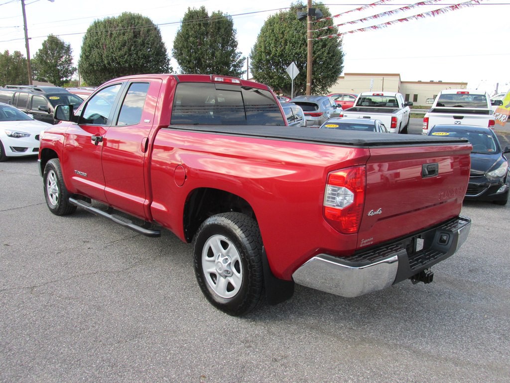 2017 Toyota Tundra Image 6