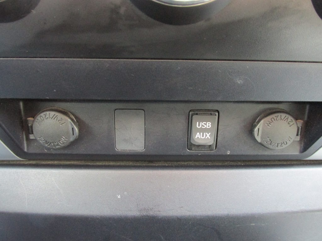 2017 Toyota Tundra Image 13