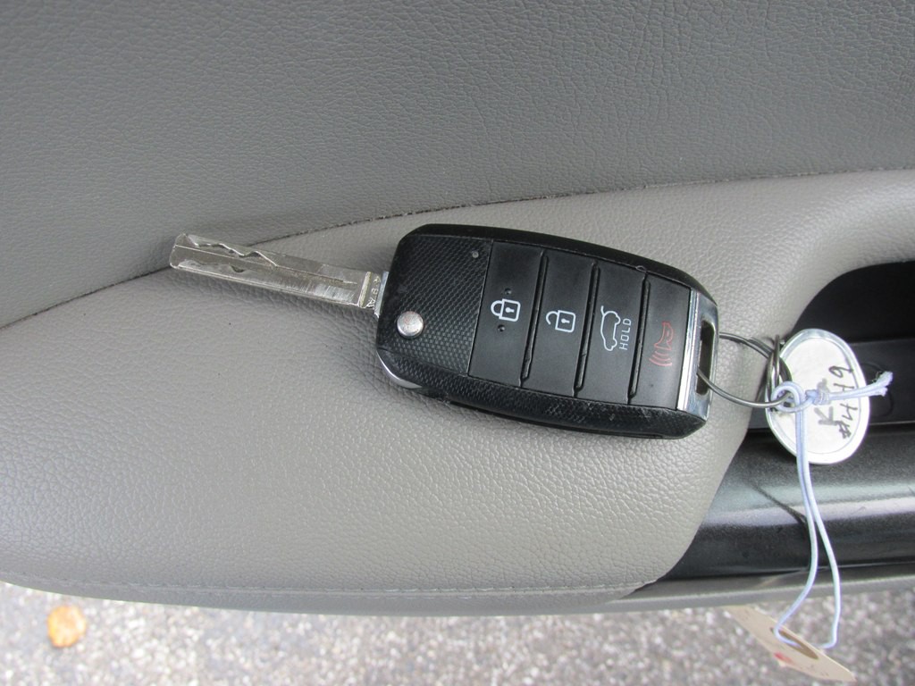 2017 Kia Sportage Image 17