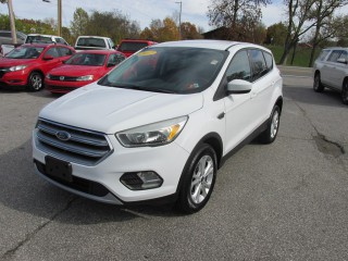 Image for 2017 Ford Escape SE ID: 6974977