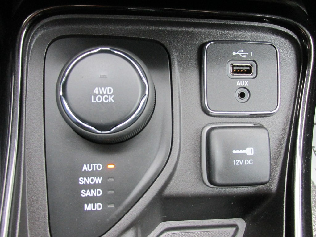 2020 Jeep Compass Image 13