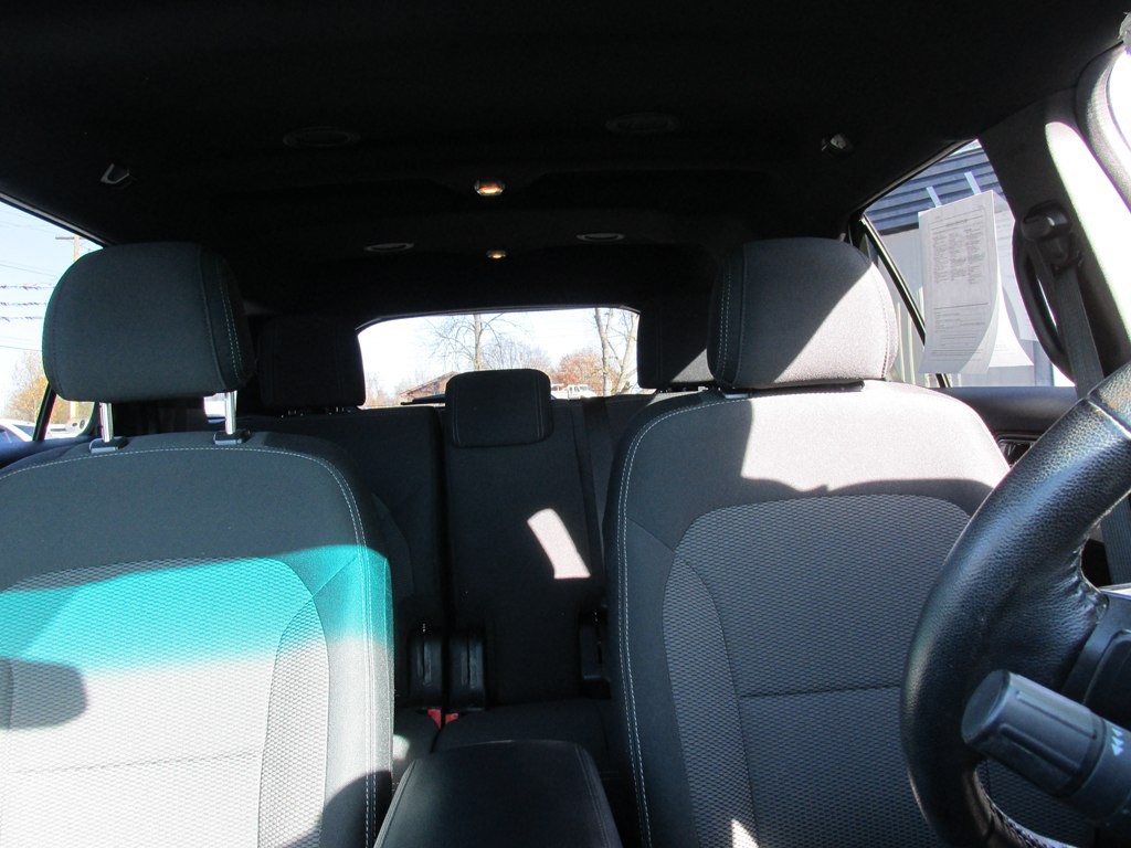 2017 Ford Explorer Image 11