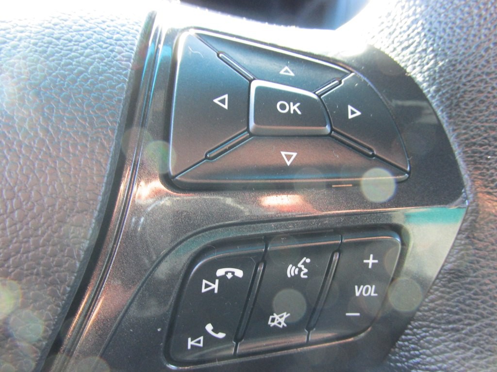 2017 Ford Explorer Image 16