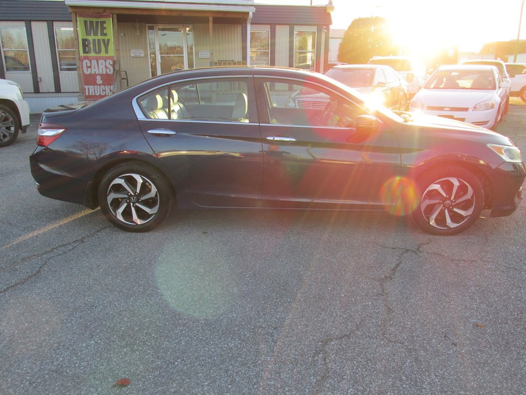 2016 Honda Accord Image 4