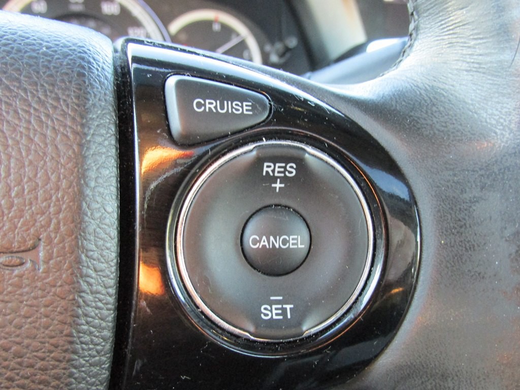 2016 Honda Accord Image 16