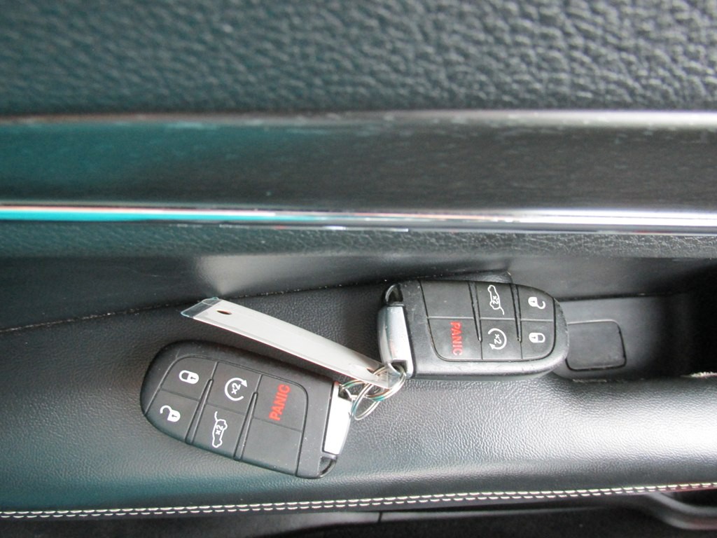 2017 Jeep Grand Cherokee Image 16