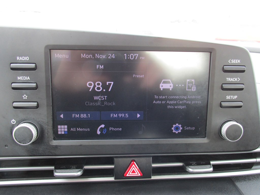 2021 Hyundai Elantra Image 10