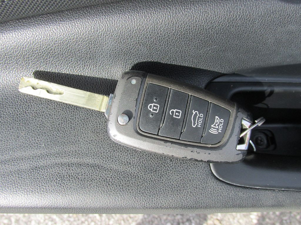 2021 Hyundai Elantra Image 14