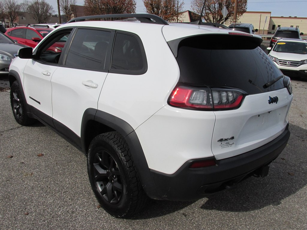 2019 Jeep Cherokee Image 6