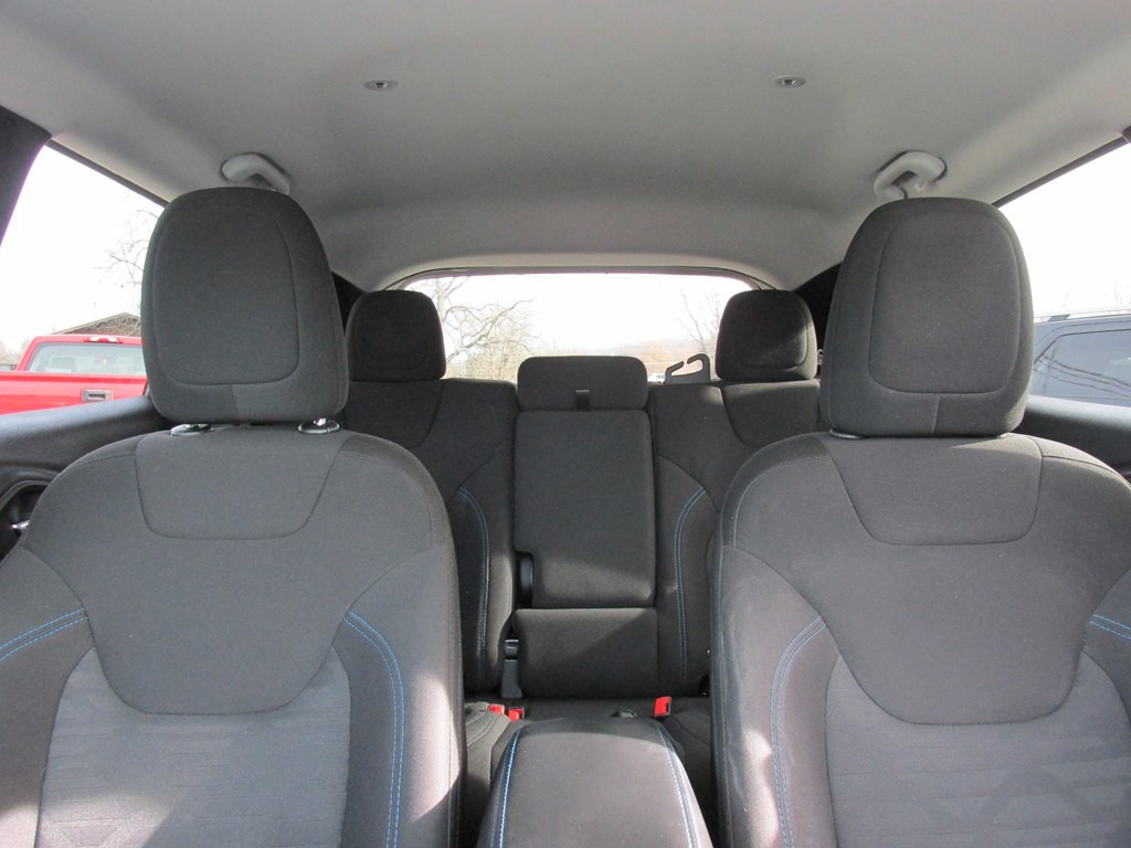 2019 Jeep Cherokee Image 11