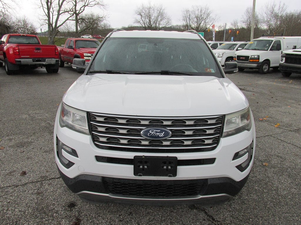 2017 Ford Explorer Image 3