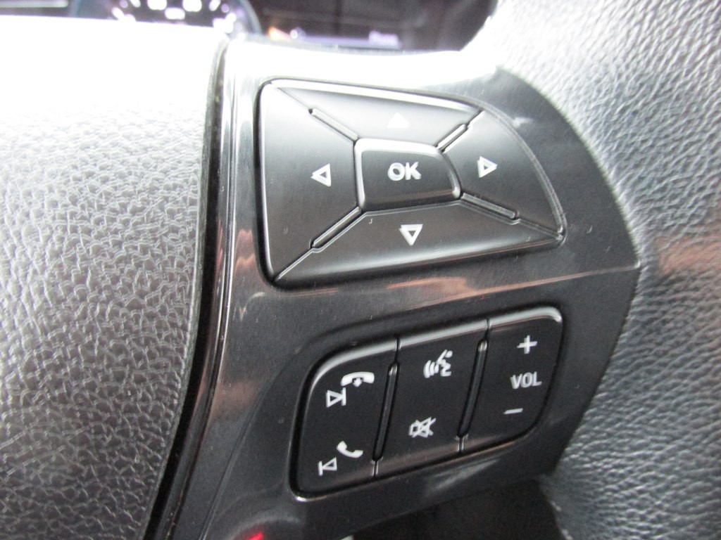 2017 Ford Explorer Image 17