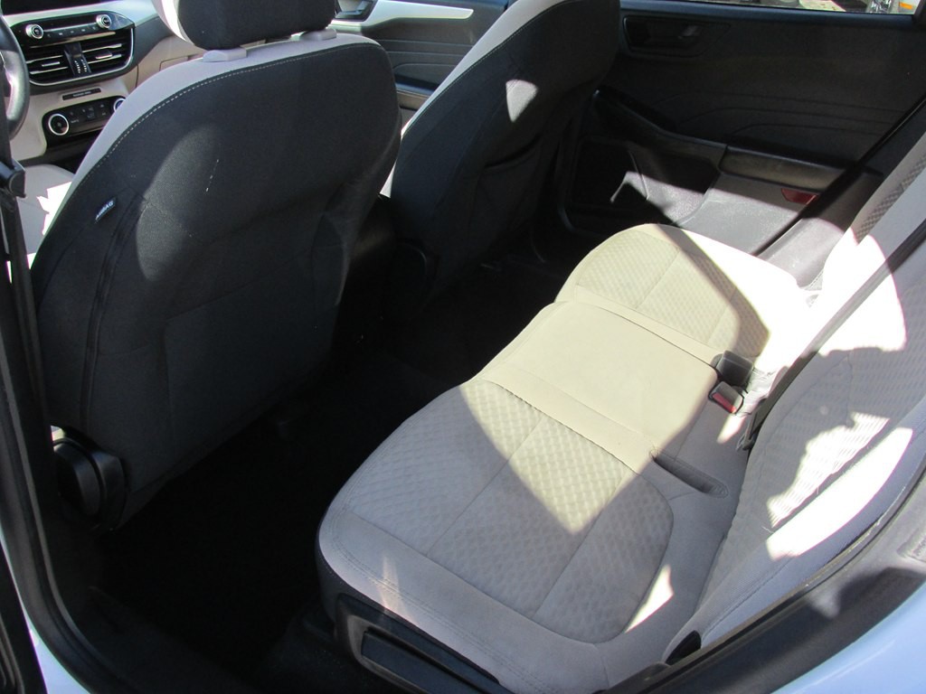 2022 Ford Escape Image 10