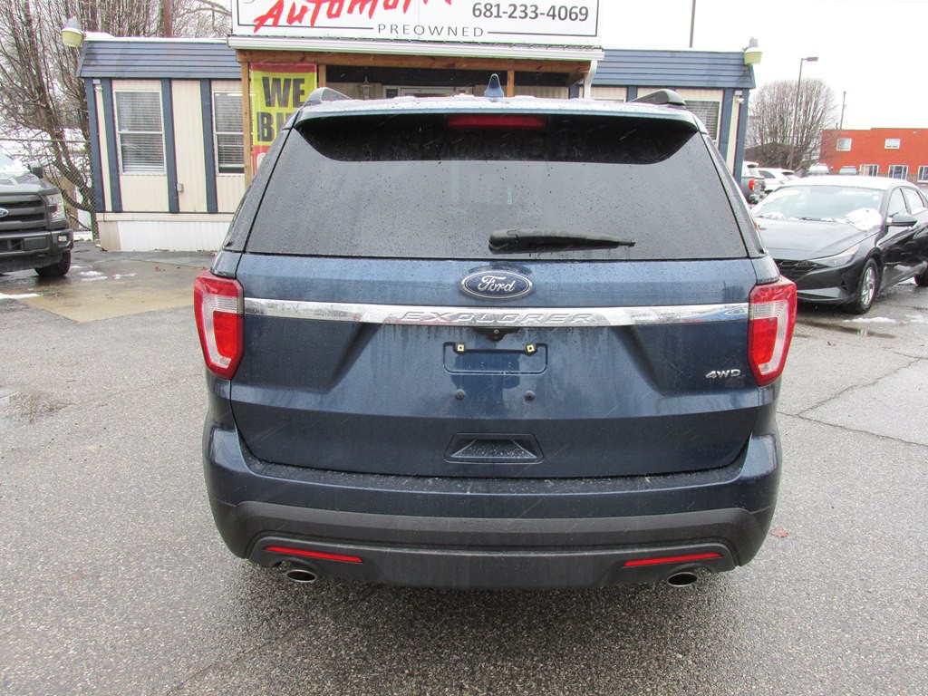 2016 Ford Explorer Image 5