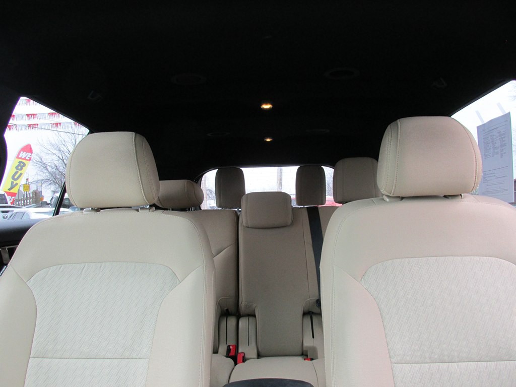 2016 Ford Explorer Image 11