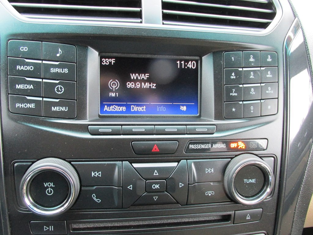 2016 Ford Explorer Image 12