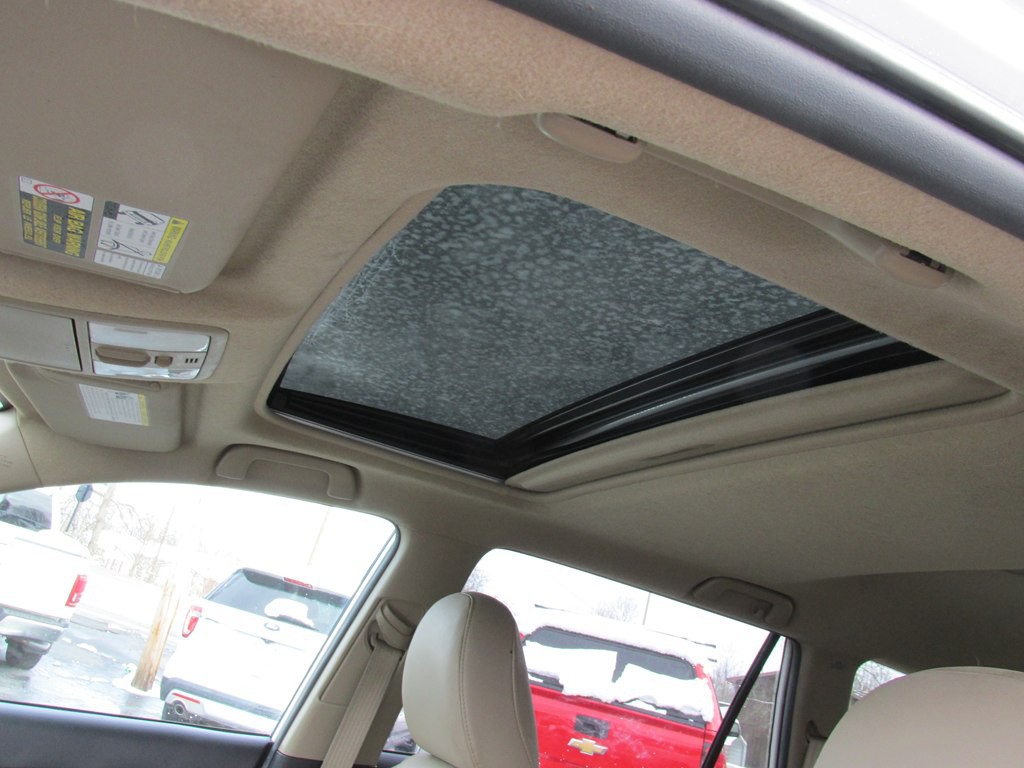 2012 Toyota Rav4 Image 12