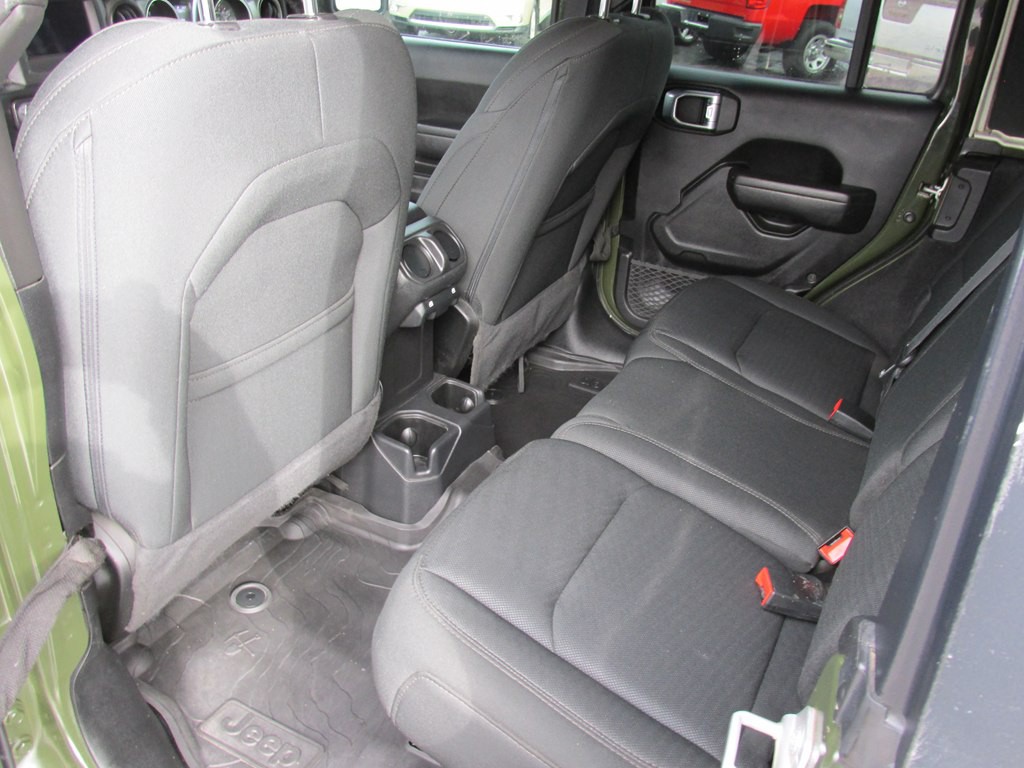 2023 Jeep Wrangler Image 9