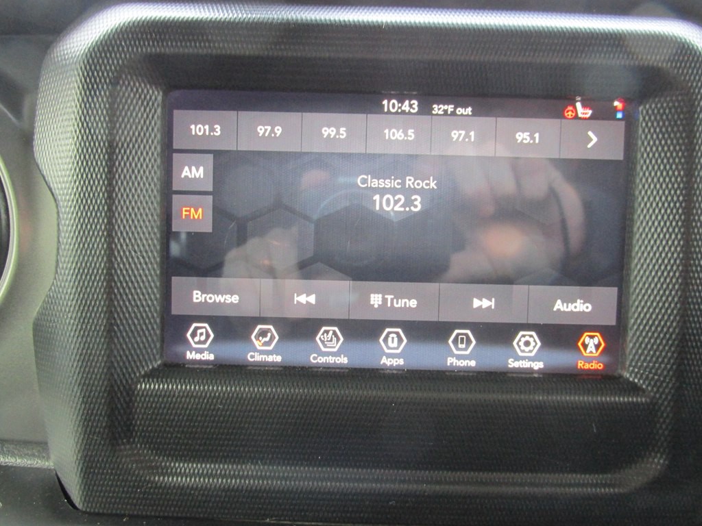 2023 Jeep Wrangler Image 10