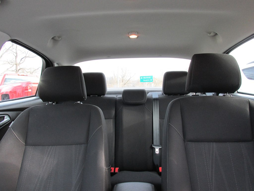 2018 Ford Focus Image 10