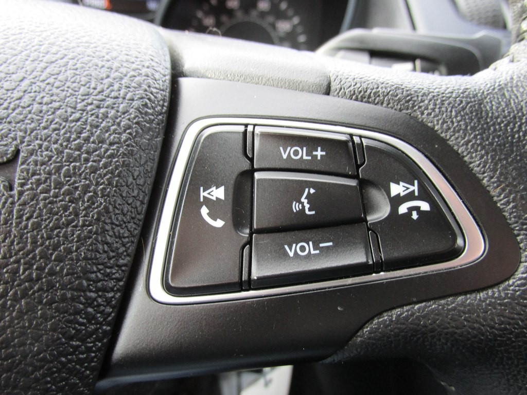 2018 Ford Focus Image 15