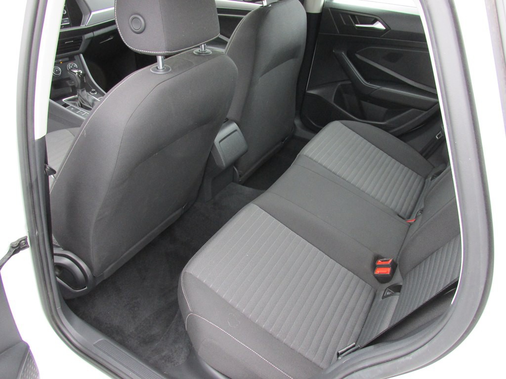 2022 Volkswagen Jetta Image 9