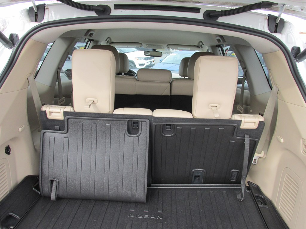 2017 Nissan Pathfinder Image 7