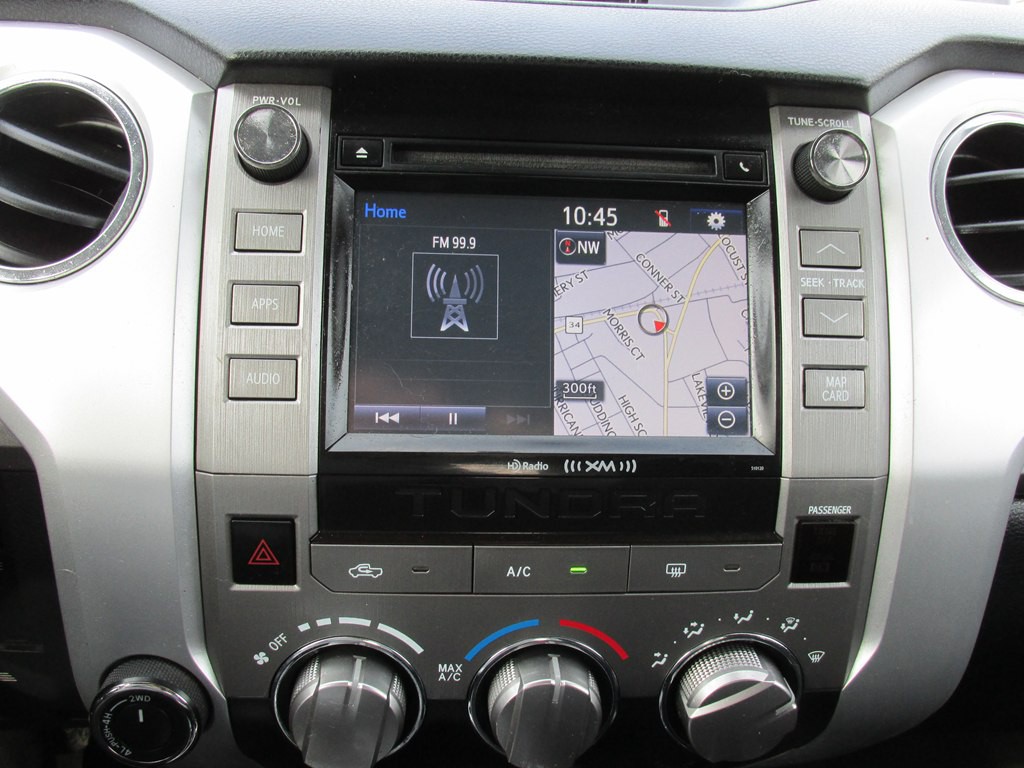 2017 Toyota Tundra Image 11