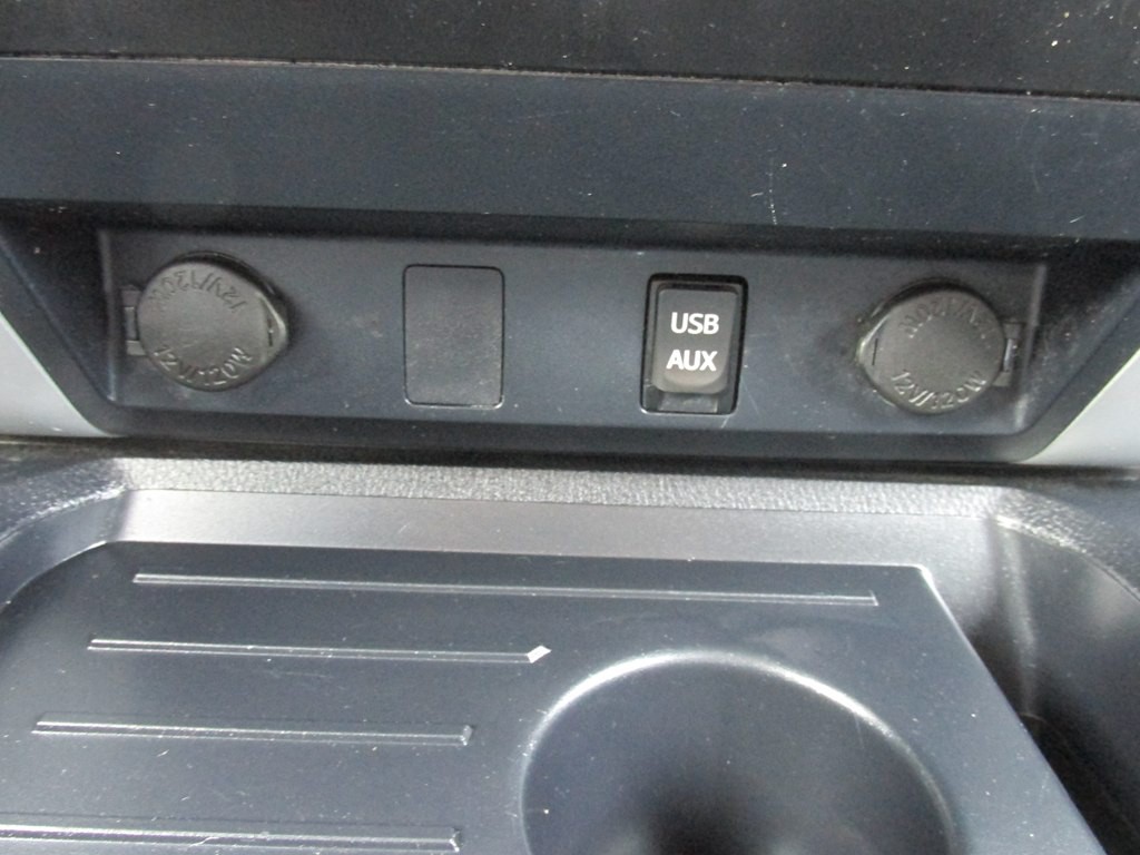 2017 Toyota Tundra Image 12