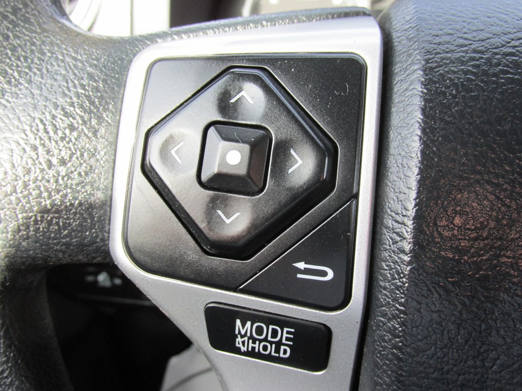 2017 Toyota Tundra Image 16