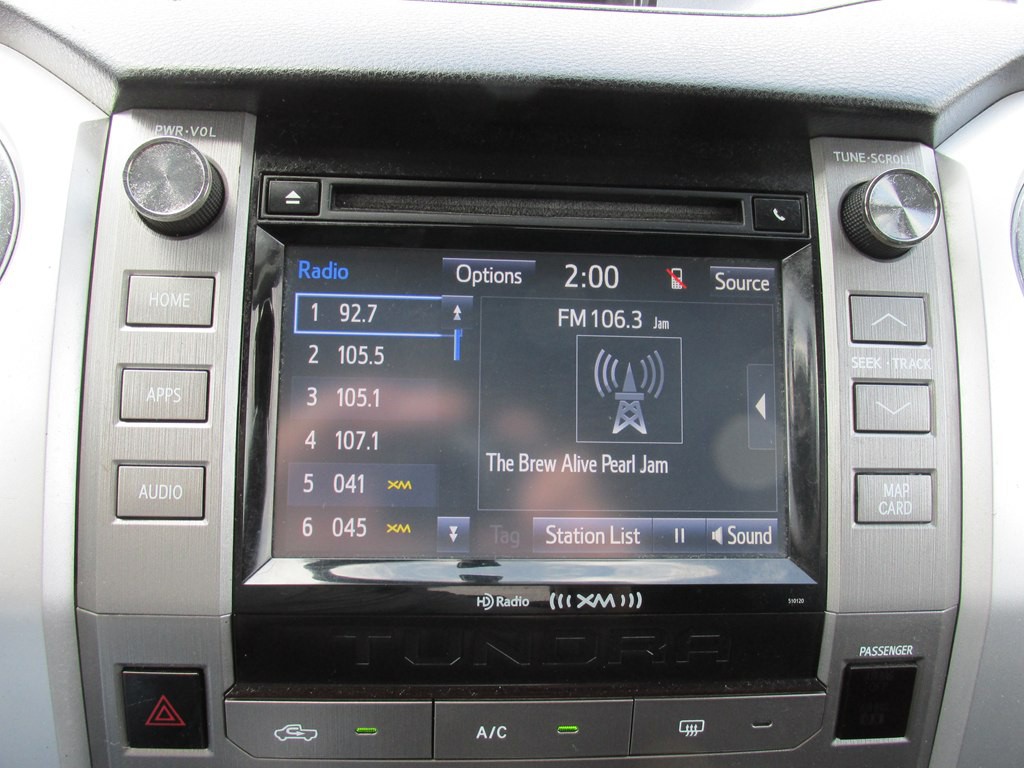 2017 Toyota Tundra Image 11