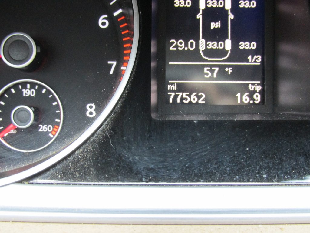 2016 Volkswagen CC Image 2