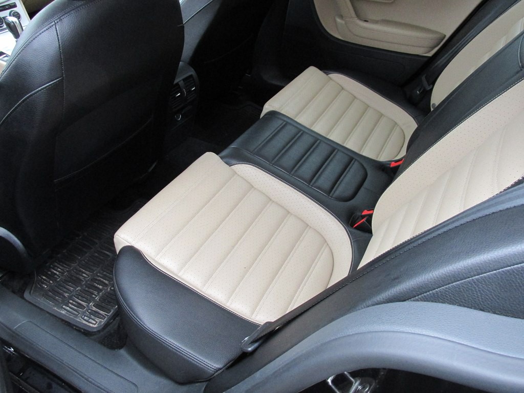 2016 Volkswagen CC Image 9