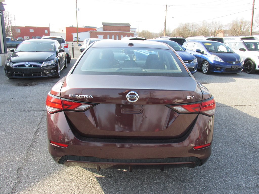 2022 Nissan Sentra Image 5