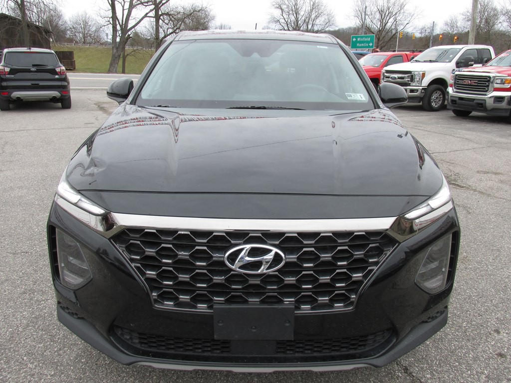 2019 Hyundai Santa Fe Image 3