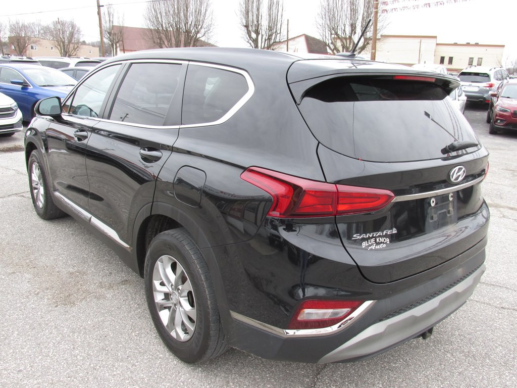 2019 Hyundai Santa Fe Image 6