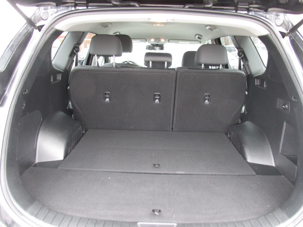 2019 Hyundai Santa Fe Image 7