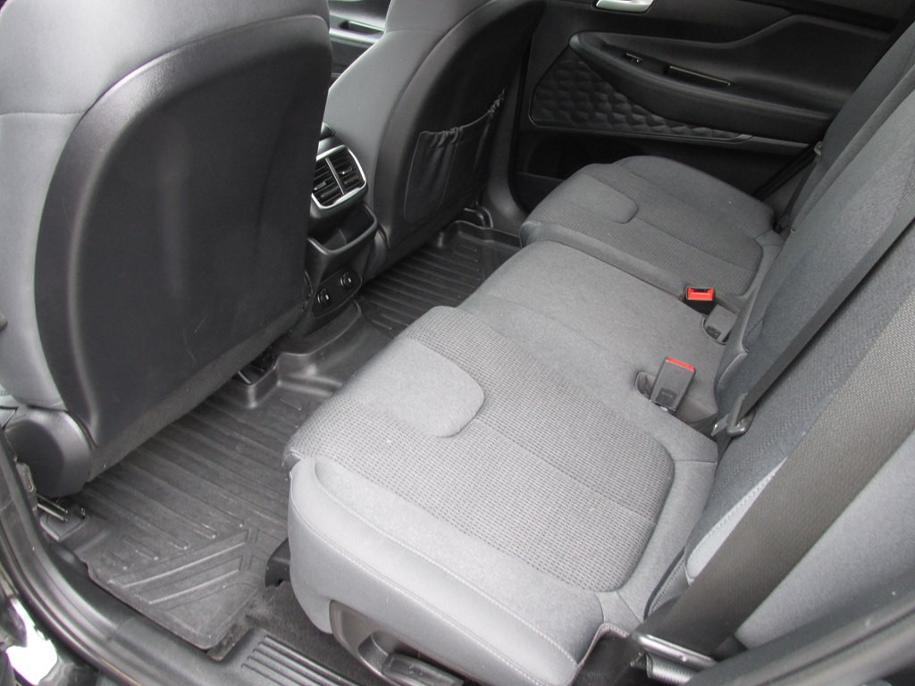 2019 Hyundai Santa Fe Image 10