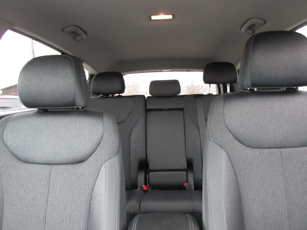 2019 Hyundai Santa Fe Image 11