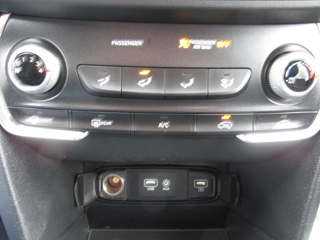 2019 Hyundai Santa Fe Image 13